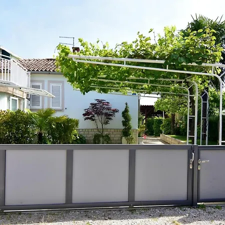With A Parking Space - 22709 Apartment Umag